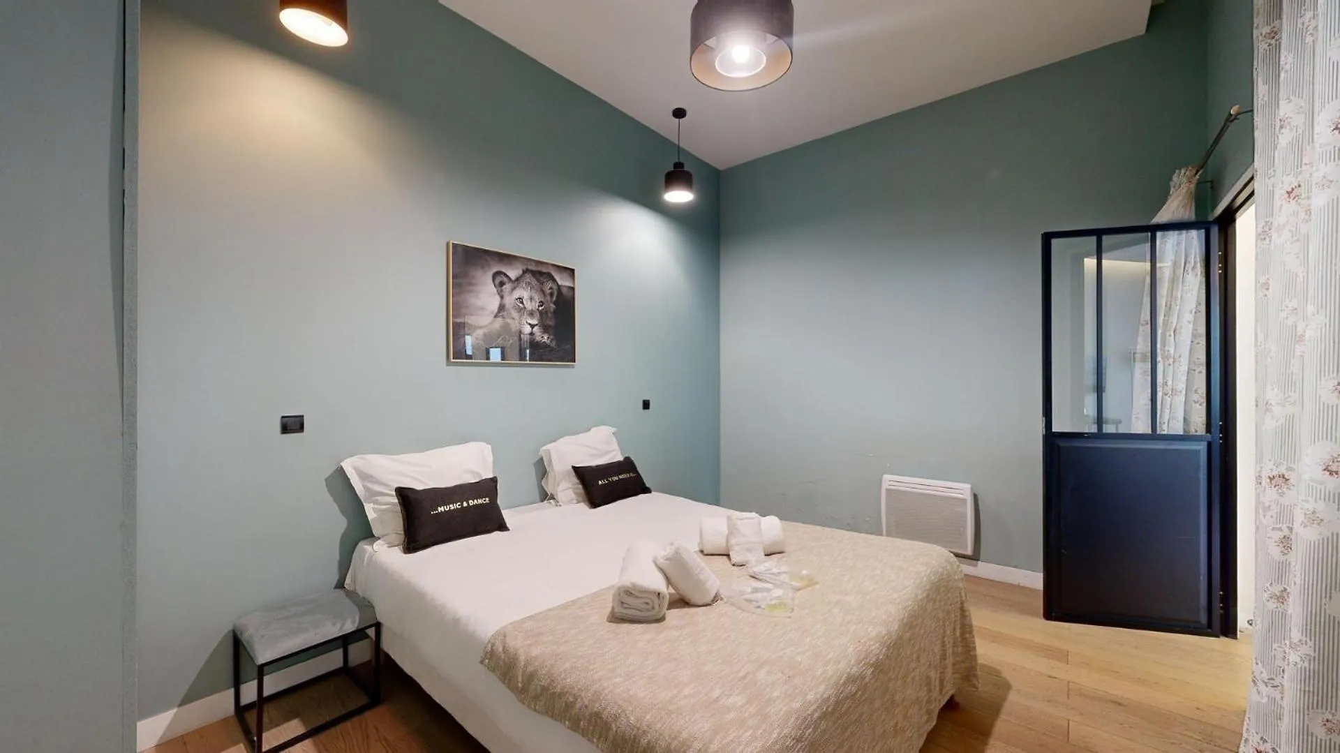 Apartment 188 Eight - Superb In *